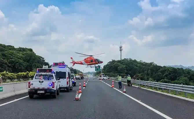 边坝高速公路汽车救援案例