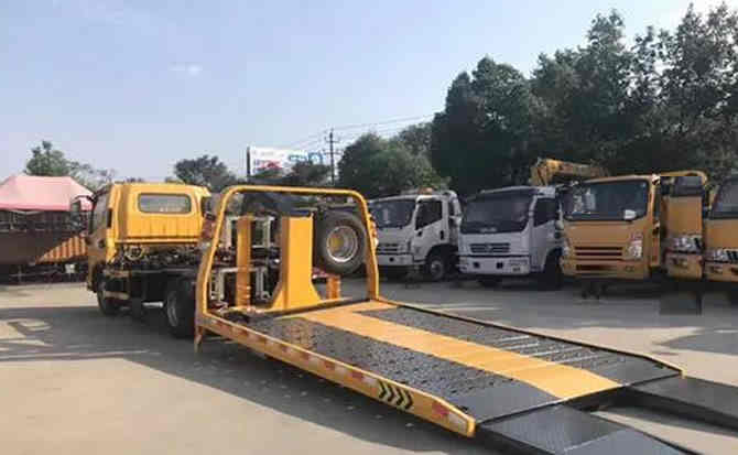 边坝汽车中途维修案例